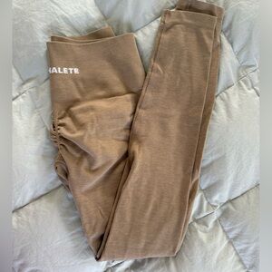 Alphalete amplify leggings